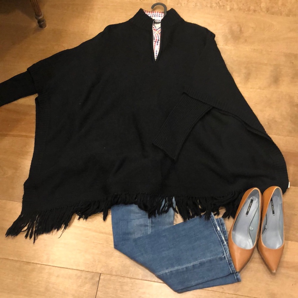 Side slit oversized sweater-poncho